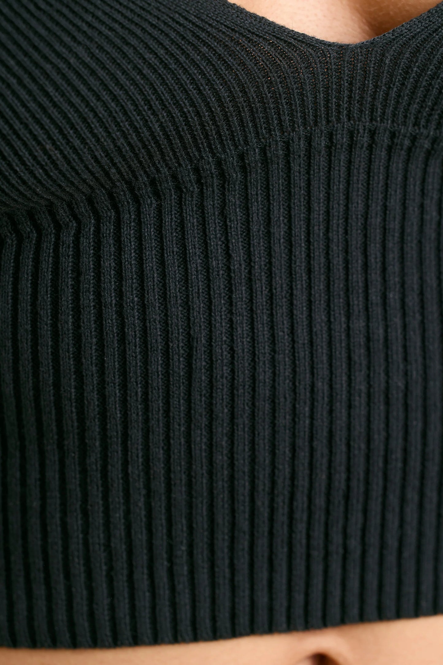 Eternal - Chunky Knit Tank Top in Black