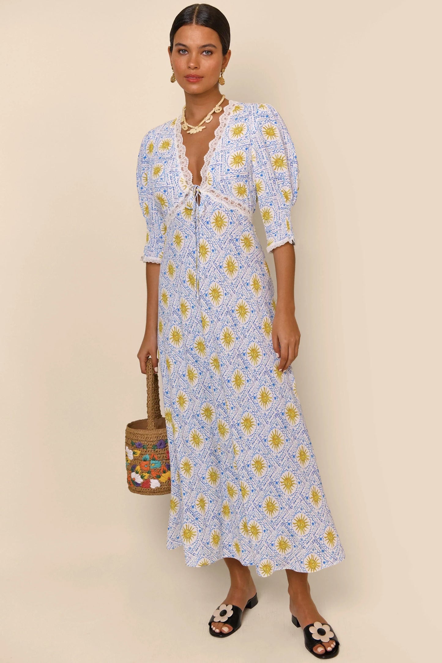 Amina - Sun Blue Ivory